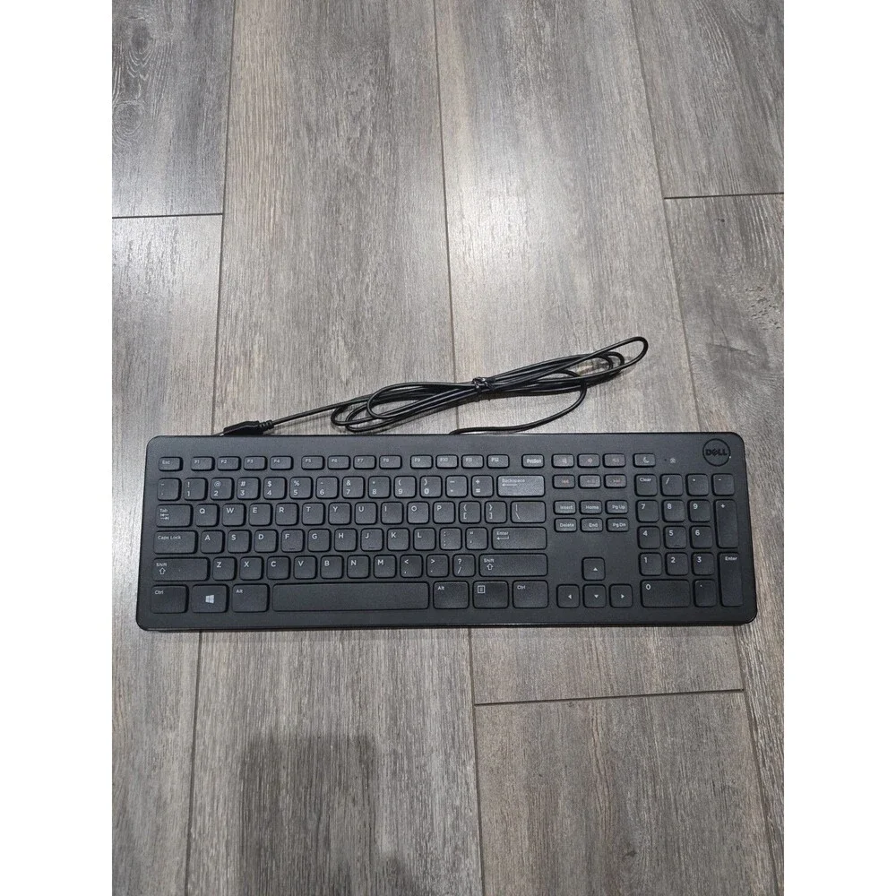 Dell KB213P Wired USB Multimedia Keyboard Black 104-Key 0XD31W Tested